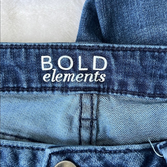 Bold Elements Blue Distressed Embroidered Women's Jeans Curvy Skinny - 16 - Picture 3 of 14